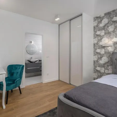 Gemella Vakantiehuis Sukošan